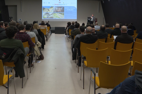 Experten und Expertinnen aus dem In- und Ausland haben beim 26. Geoalp Wintercup Strategien zur Minimierung hydrogeologischer Gefahren und Errichtung von dauerhaften und sicheren Infrastrukturen in Zeiten des Klimawandels vertieft. (Foto: Video33)
