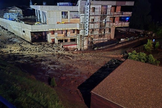 Dopo i temporali con forti precipitazioni, la sera del 23 luglio si sono verificate colate detritiche in tre torrenti della Val Passiria, nella foto il Rio del Masso dei Tovi poco prima di San Martino. (Foto: USP/Ufficio Sistemazione bacini montani ovest dell'Agenzia per la Protezione civile)