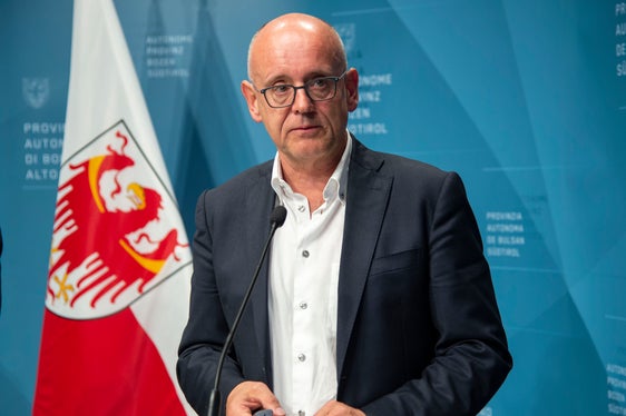 Flavio Ruffini, direttore dell'Agenzia provinciale per l'ambiente e la protezione del clima, ha definito il disegno di legge provinciale un tassello fondamentale per il futuro del settore energetico in Alto Adige. (Foto: ASP/Fabio Brucculeri)