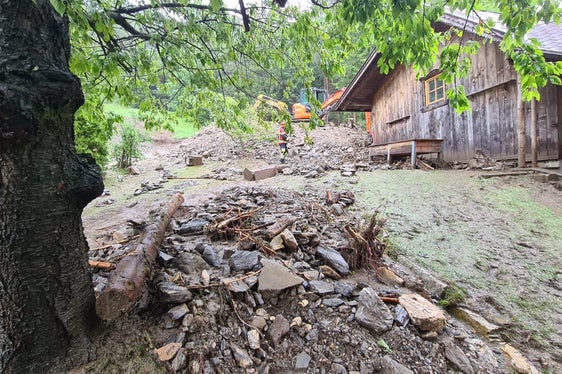 Das Ausmaß der Wasserschäden nach den Unwetterereignissen der vergangenen Nacht wird erst in den kommenden Tagen messbar sein (Foto: LPA/Funktionsbereich Wildbachverbauung in der Agentur für Bevölkerungsschutz)