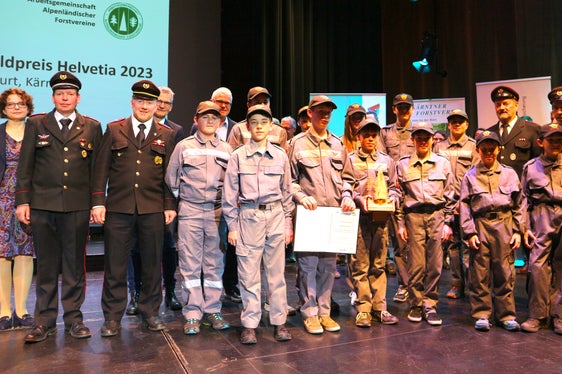 Sie haben in ihrer Kategorie gewonnen: Die Jungfeuerwehren aus Südtirol. Sie haben unzählige Bäumchen gepflanzt und mit ihrer Kampagne mindestens ein Prozent der Gesamtbevölkerung des Landes erreicht. (Foto: Chris Thomas)