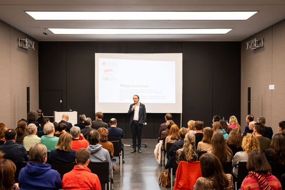 Der 17. Südtiroler Museumstag zeigte, dass Museen junge Menschen erreichen können – wenn Inhalte verständlich vermittelt, Formate interaktiv gestaltet und Beteiligungsmöglichkeiten gegeben sind. (Foto: LPA/Fabio Brucculeri)