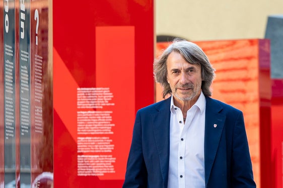 „Entscheidend ist nicht die perfekte Mahlzeit. Kleine Gewohnheiten können langfristig einen wichtigen Beitrag zu unserer Gesundheit leisten. Genau hier setzt Prävention an“, sagt Landesrat Hubert Messner. (Foto: LPA/Fabio Brucculeri)