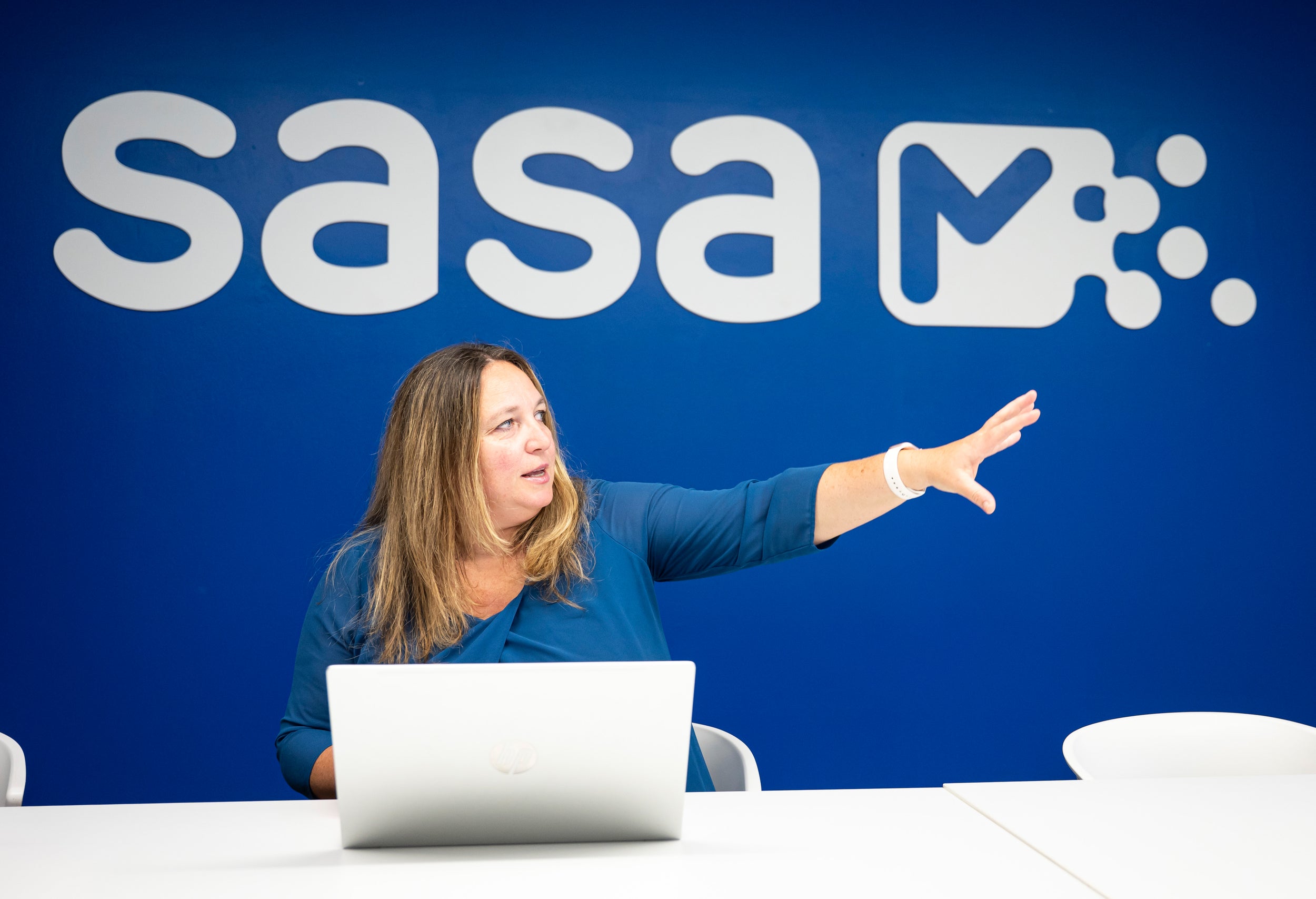 Questa gara è un passo importante di un percorso ben preciso: stiamo rinnovando la nostra flotta passo dopo passo, scegliendo la tecnologia più adatta a ogni contesto, spiega la presidente di SASA SpA, Astrid Kofler. (Foto: USP/Fabio Brucculeri)