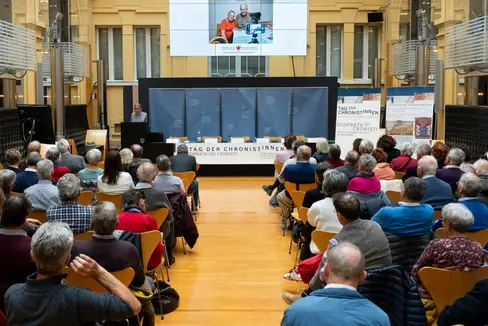 Am 24. Chronistentag im November 2023 haben über 100 Chronistinnen und Chronisten aus ganz Südtirol teilgenommen. In diesem Jahr findet der Chronistentag am 8. November statt. (Foto: LPA/Fabio Brucculeri)