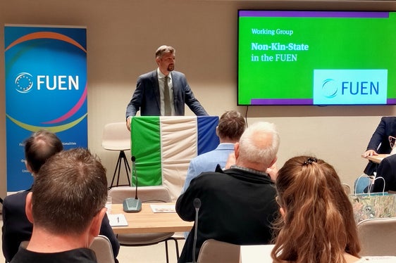 L'assessore provinciale all'Istruzione, Formazione e Cultura ladina Daniel Alfreider è dal 2016 vicepresidente della FUEN, l'Unione Federale delle Nazionalità Europee. (Foto: USP/Direzione Istruzione, Formazione e Cultura ladina)