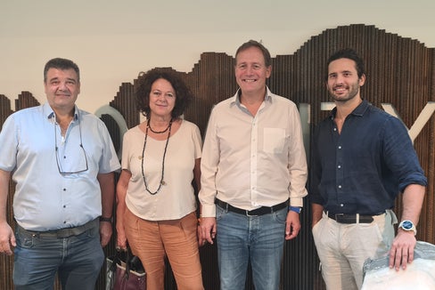 Nella foto (da sx) il direttore dell'Ufficio geologia e prove materiali Volkmar Mair, la direttrice della Ripartizione Edilizia e servizio tecnico Marina Albertoni, l'assessore Massimo Bessone e il direttore di Dipartimento, Davide Gemmellaro (Foto: ASP/Igor Cocca)