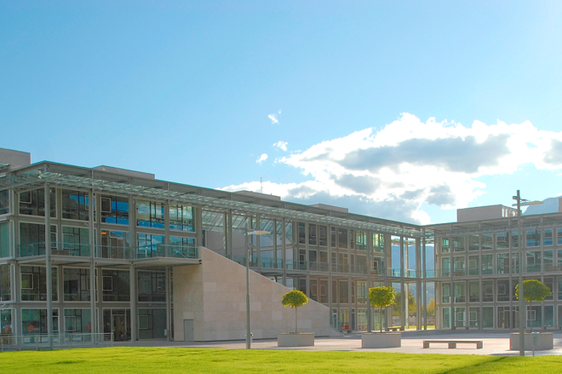 La sede della Scuola Superiore Provinciale di Sanità Claudiana di Bolzano (Foto: ASP)