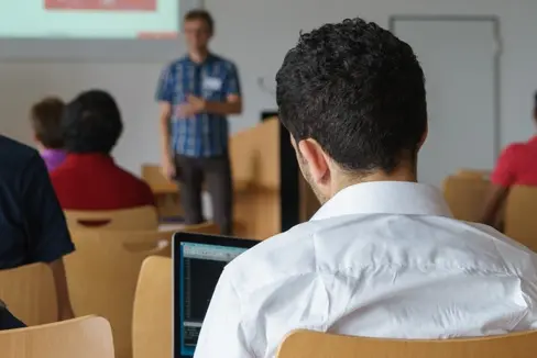 Unterstützung für den Eintritt in den Arbeitsmarkt: Bis zum 11. November können akkreditierte Weiterbildungsagenturen und Sozialgenossenschaften des Typs A Projektanträge einreichen. (Foto: Pixabay - Dieses Bild darf nur im Zusammenhang mit der Aussendung verwendet werden)