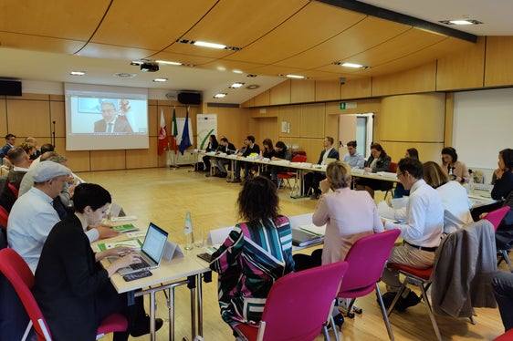 Landeshauptmann Arno Kompatscher war bei der heutigen Einsetzung des Begleitausschusses per Video zugeschaltet. (Foto: LPA/Petra Tamanini)