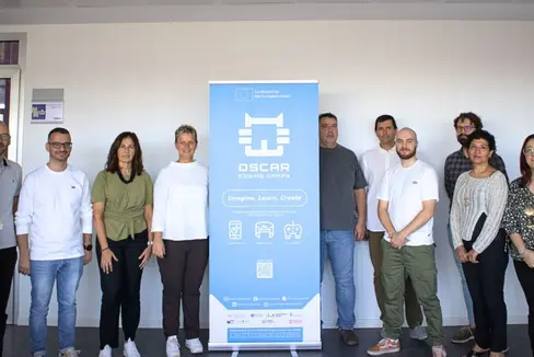 Anche la Direzione Istruzione e Formazione italiana riveste un ruolo di protagonista nel programma internazionale quadriennale denominato Oscar, che mira a promuovere competenze digitali trasversali attraverso esperienze di apprendimento non convenzionali. La Libera Università di Bolzano è capofila del progetto. (Foto: USP)