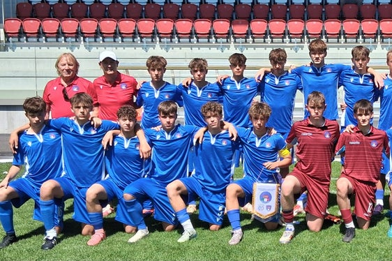 Die U15-Auswahlmannschaft der Buben unter der Leitung von Wolfgang Crepaz belegte den fünften Platz. (Foto: Autonomes Landeskomitee Bozen FIGC-LND)