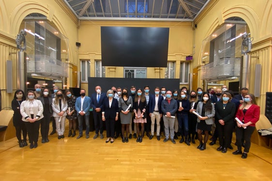 Foto di gruppo al termine della cerimonia (Foto: ASP)