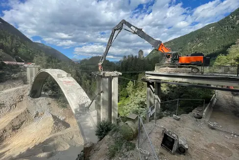 Il rinnovo del ponte di Eschenlohe: la vista laterale del ponte, così come il numero e la distanza dei supporti, rimarranno praticamente invariati (Foto: ASP/G.News)