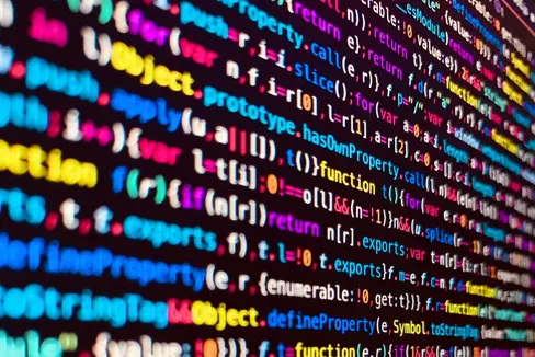 Il progetto Pnrr Simply Digital prevede l'erogazione di altri 20 milioni di euro per la Provincia di Bolzano. La Giunta ha autorizzato il presidente Kompatscher a firmare la relativa convenzione (Foto: unsplash)