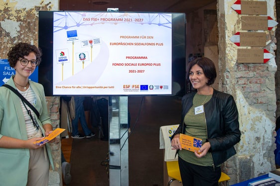 In numerosi stand sono stati presentati diversi progetti cofinanziati da programmi europei e attuati dalle Ripartizioni provinciali all'Europa e all'agricoltura (Foto: ASP/Fabio Brucculeri)