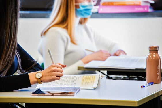 Il 9 giugno la scuola in lingua italiana dell'Alto Adige premierà a Bolzano gli studenti più meritevoli dell'anno scolastico 2020/2021. (Foto: ASP/Peter Daldos)