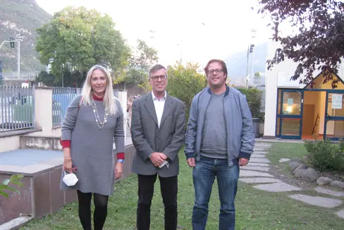 Die neuen Vorsitzenden des Landesschulrats (v.l.n.r.:) Chiara Nocentini (Vizepräsidentin, Vertreterin der italienischen Sprachgruppe), Christoph Buratti (Präsident, Vertreter der deutschen Sprachgruppe) und Ivan Senoner (Vizepräsident, Vertreter der ladinischen Sprachgruppe). (Foto: LPA/Carla Pedevilla)