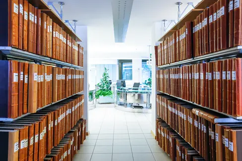 Noch bis 5. Dezember 2022 ist es möglich, sich in den Befähigungslehrgang für Grundbuchsführerinnen und -führer der Landesabteilung Grundbuch und Kataster einzuschreiben. (Foto: LPA/Oskar Verant)