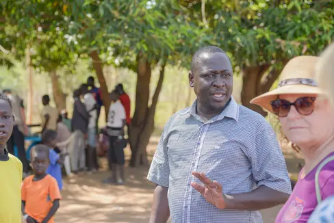 Landesrätin Pamer hat im Frühjahr in Uganda mehrere Projekte der Entwicklungszusammenarbeit, darunter auch mehrere in Flüchtlingslagern, besichtigt. (Foto: LPA/Hannes Wisthaler)
