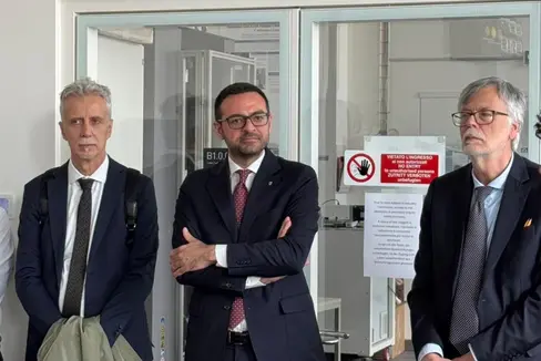Hanno fatto il punto su filiera tecnologico-professionale e percorsi ITS: da sinistra il dirigente dell'Istituto C. Battisti Paolo Rech, il vicepresidente Galateo e il direttore Ettore Acerra. (Foto: USP)