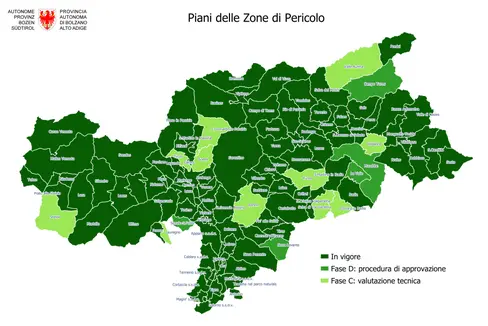 Al 13 maggio 2025, 100 Comuni dell'Alto Adige dispongono di un piano delle zone di pericolo approvato, in cinque Comuni il piano delle zone di pericolo è in fase di approvazione e in 11 è in corso la revisione tecnica da parte degli uffici competenti. (Foto: USP/Ufficio Pianificazione paesaggistica e comunale)