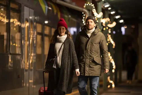 Weihnachten: Der Sonderzug zwischen Mailand und Bozen fährt diesen Advent vom 29. November bis 23. Dezember wieder an fast allen Wochenenden. (Foto: IDM Südtirol-Alto Adige/Patrick Schwienbacher)