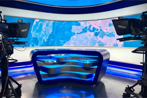 Am 7. Februar 1966 wurde erstmals die deutschsprachige Tagesschau ausgestrahlt. Heute ist für die Tagesschau des Rai Südtirol in Bozen eine modernes Studio eingerichtet. (Foto: Rai Südtirol)