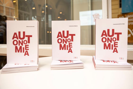 Le iniziative di cittadinanza attiva 2022 mettono al centro l'anniversario dal Secondo Statuto di Autonomia. (Foto: ASP/Fabio Brucculeri)