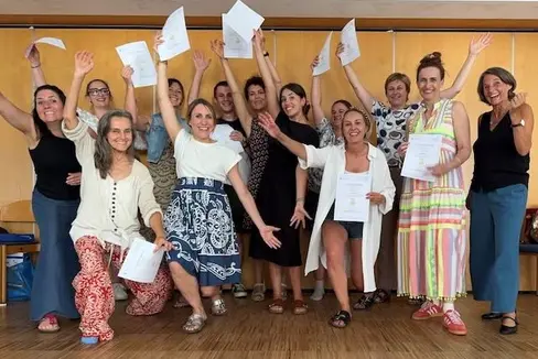 Teilnehmerinnen und Teilnehmer der Ausbildung Lerncoaching mit Referentin Iris Komarek (ganz rechts). (Foto: LPA/Landesdirektion Berufsbildung)