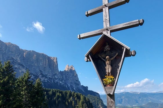 Kleindenkmäler, wie Wetter- oder Gipfelkreuze, werden künftig mit Beiträgen des Landes unterstützt. (Foto: LPA/Heimatpflegeverband Südtirol)