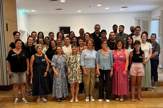 Gemeinsam für die Schülerinnen und Schüler: Die Teams der Schulsozialarbeit der berufsbildenden Schulen beim Abschlusstreffen zum heurigen Schuljahr. (Foto: LPA/Landesdirektion deutschsprachige Berufsbildung)