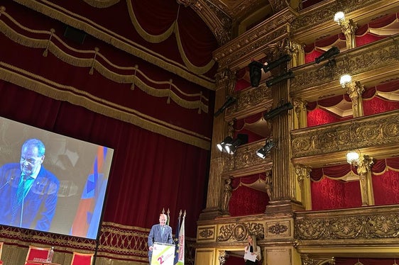 L'intervento al Teatro Carignano del ministro per gli Affari Regionali e le Autonomie Roberto Calderoli. (Foto: ASP)