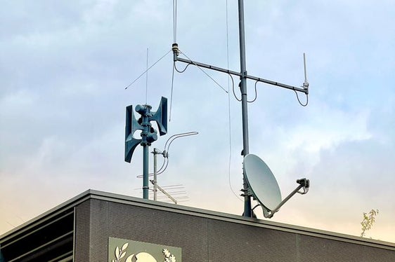 570 Sirenen in neun Feuerwehrbezirken (im Bild jene von Tscherms) sind am internationalen Tag der Katastrophenvorbeugung, dem 13. Oktober, eine Minute lang landesweit mit einem auf- und abschwellenden Heulton beim Zivilschutz-Probealarm zu hören. (Foto: Landesfeuerwehrverband/Diddi Osele)