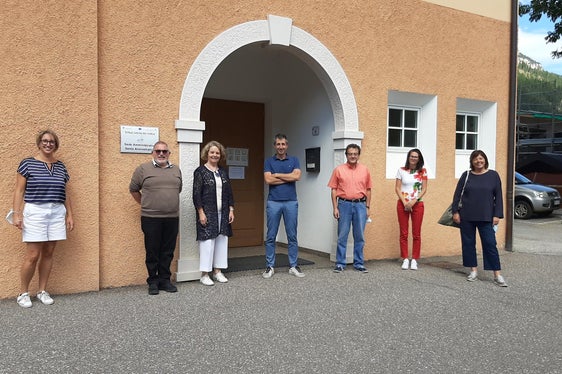 Incuntada danter i rapresentanc dles istituziuns scolastiches dl'Intendënza ladina dl Südtirol y dla Scora de Fascia (Foto: USP/Intendënza Ladina)