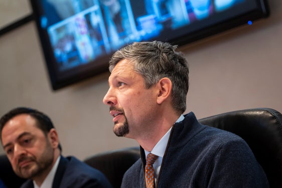 Come fa notare l’assessore alle Infrastrutture e alla Mobilità, Daniel Alfreider: “Abbiamo voluto rendere il trasporto pubblico più accessibile con un nuovo abbonamento a prezzo fisso, migliorando l'intermodalità e mettendo anche un accento importante sulla sicurezza stradale”. (Foto: USP/Fabio Brucculeri)