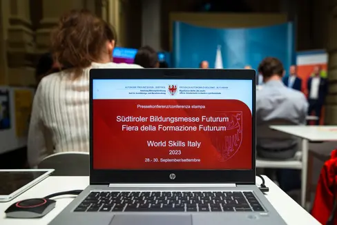 Presentata la 9ª edizione della Fiera della formazione dell'Alto Adige Futurum e del concorso nazionale mestieri World Skills Italy 2023, dal 28 al 30 settembre alla Fiera di Bolzano (Foto: ASP/Fabio Brucculeri)