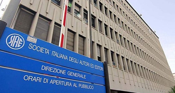 Gute Nachricht für viele Südtiroler Vereine und Festorganisatoren: In einem Treffen mit Landeshauptmann Kompatscher hat Siae-Generaldirektor Fedeli Verbesserungen bei den Webdiensten der Siae zugesagt. (Foto: Siae)