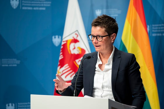 In allen Südtiroler Gemeinden werden Projekte der Sommerbetreuung organisiert, zum Teil auch auf Ebene der Bezirksgemeinschaften oder der Talschaften, informierte Carmen Plaseller. (Foto: LPA/Fabio Brucculeri)