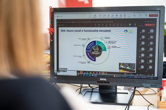 I dirigenti dell'Amministrazione provinciale sono stati informati sugli sviluppi del nuovo portale per i cittadini e su quali saranno i vantaggi che porterà a cittadini e cittadine. (Foto: USP/Fabio Brucculeri)