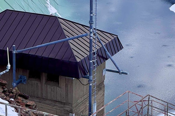 Diese Anlage verbessert die Sicherheit im hintersten Ultental ganz wesentlich. Verlässliche Erreichbarkeit im Notfall ist in hochalpinen Regionen unverzichtbar, sagt Landeshauptmann Arno Kompatscher. (Foto: RAS)