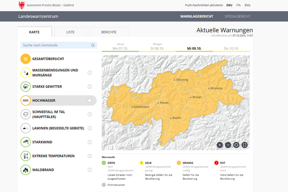 In Kombination mit der bereits vorhandenen Sättigung der Böden und der hohen Null-Grad-Grenze und zunehmender Niederschlagsintensität wird das Niederschlagsereignis in der Nacht von Dienstag auf Mittwoch zu einem Anstieg der Pegel an Haupt- und Nebenflüssen führen: Der Warnlagebericht vom Mittwoch, 9. Oktober, weist deshalb für die Hochwassergefahr die zweithöchste Stufe Orange auf. (Foto: Warnlagebericht des Landeswarnzentrums in der Agentur für Bevölkerungsschutz)