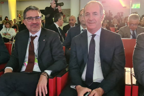 Il presidente Kompatscher con il governatore del Veneto Luca Zaia (Foto: Ufficio stampa Regione Autonoma Trentino-Alto Adige/Davide Cordua)
