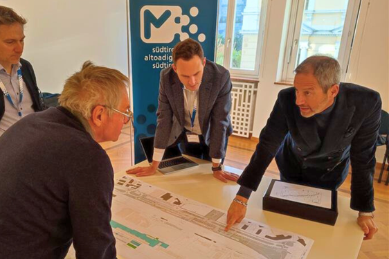 Die Pläne liegen vor, nun geht es an die Verwirklichung. Die Südtiroler Transportstrukturen AG (STA) wurde mit der Umsetzung des Projekts betraut. (Foto: STA/Alice Banfi)