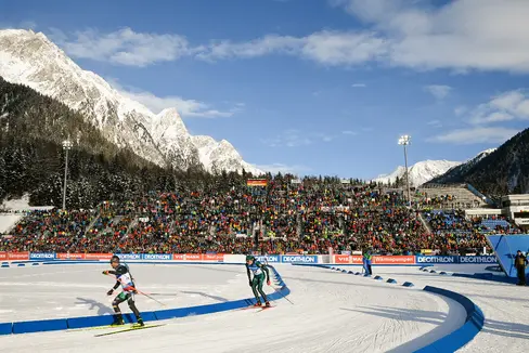 L'Arena Alto Adige di Anterselva ospita da decenni Coppa del mondo e campionati mondiali di biathlon: nel 2026 sarà teatro delle competizioni dei Giochi olimpici invernali di Milano Cortina 2026 (Foto Comitato Coppa del Mondo Biathlon Anterselva)