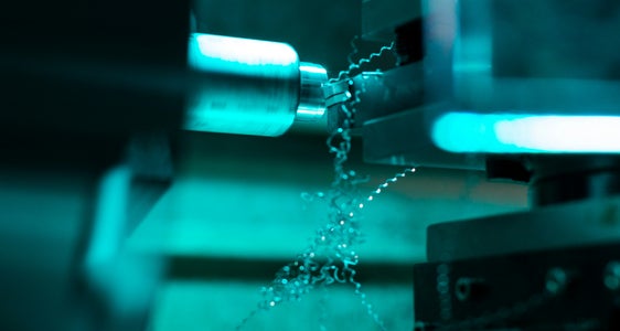 Für die TFO Max Valier in Bozen sucht die Landespersonalabteilung einen Laboranten oder eine Laborantin für den Fachbereich Mascinenbau. (Foto: Unsplash)