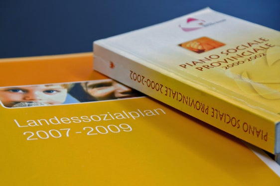 Nach dem Landessozialplan 2000-2002 und dem Landessozialplan 2007-2009 wurde nun der dritte Südtiroler Landessozialplan von der Landesregierung gutgeheißen. (Foto: LPA/Greta Stuefer)