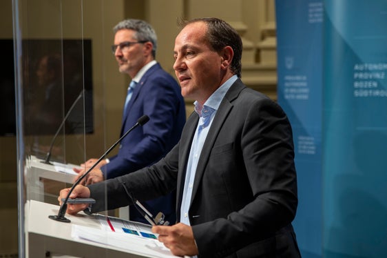 L'assessore Vettorato: Ridurre lo spreco di energia elettrica, ottimizzando un’illuminazione funzionale e sostenibile, significa fare una scelta che aiuta l’ambiente e garantisce anche un risparmio economico (Foto: ASP/Fabio Brucculeri)