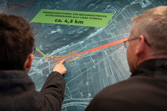 Der neue Infopoint bietet umfassende Informationen zum Brennerbasistunnel und seinen Zulaufstrecken. (Foto: LPA/Fabio Brucculeri)
