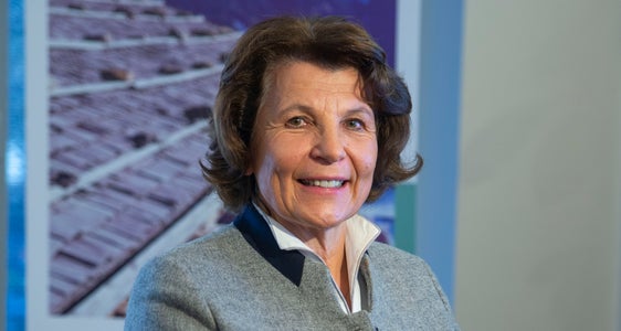 Seit Anfang 2019 verwaltet Maria Hochgruber Kuenzer als Landesrätin die Zuständigkeitsbereiche Raumentwicklung, Landschaft und Denkmalpflege. Am Montag, 3. Juli, lädt sie zur Pressekonferenz zum Ende der Legislaturperiode. (Foto: LPA/Fabio Brucculeri)